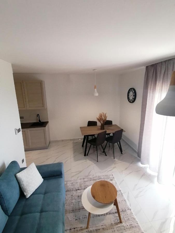 Apartments Jakov Μακάρσκα Εξωτερικό φωτογραφία